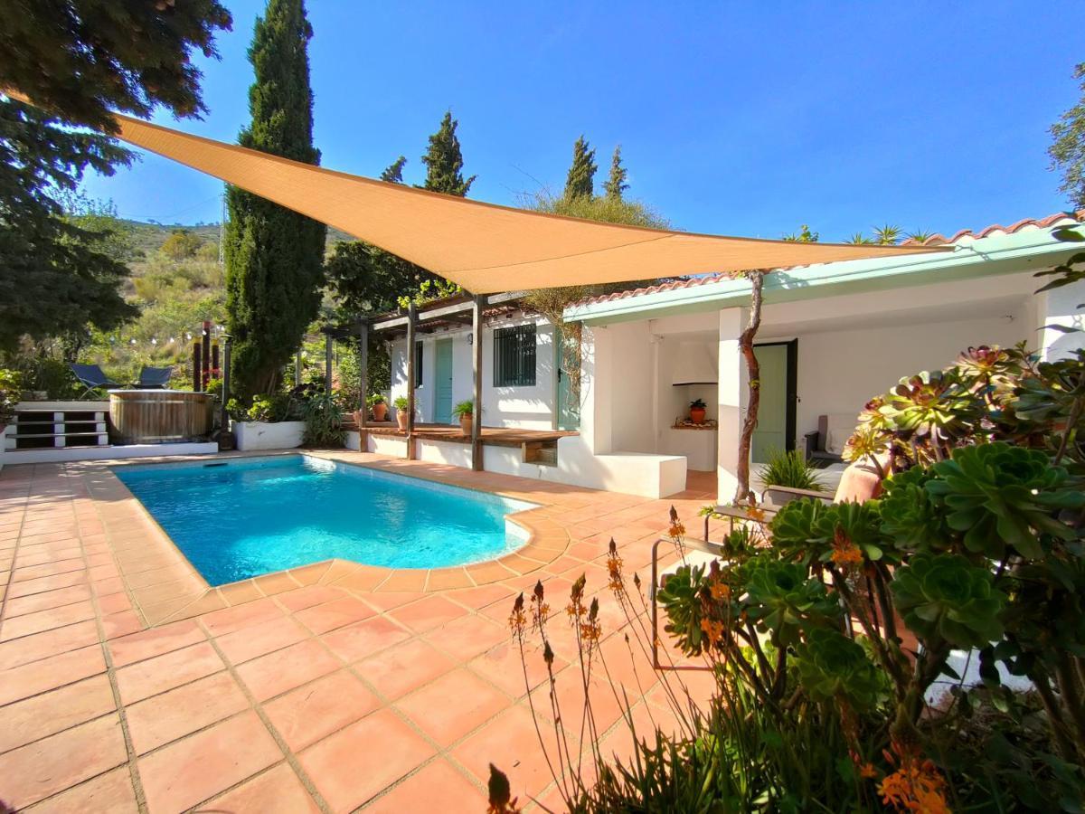 Cortijo Vacas Gordas B&B Кастел де Феро Екстериор снимка