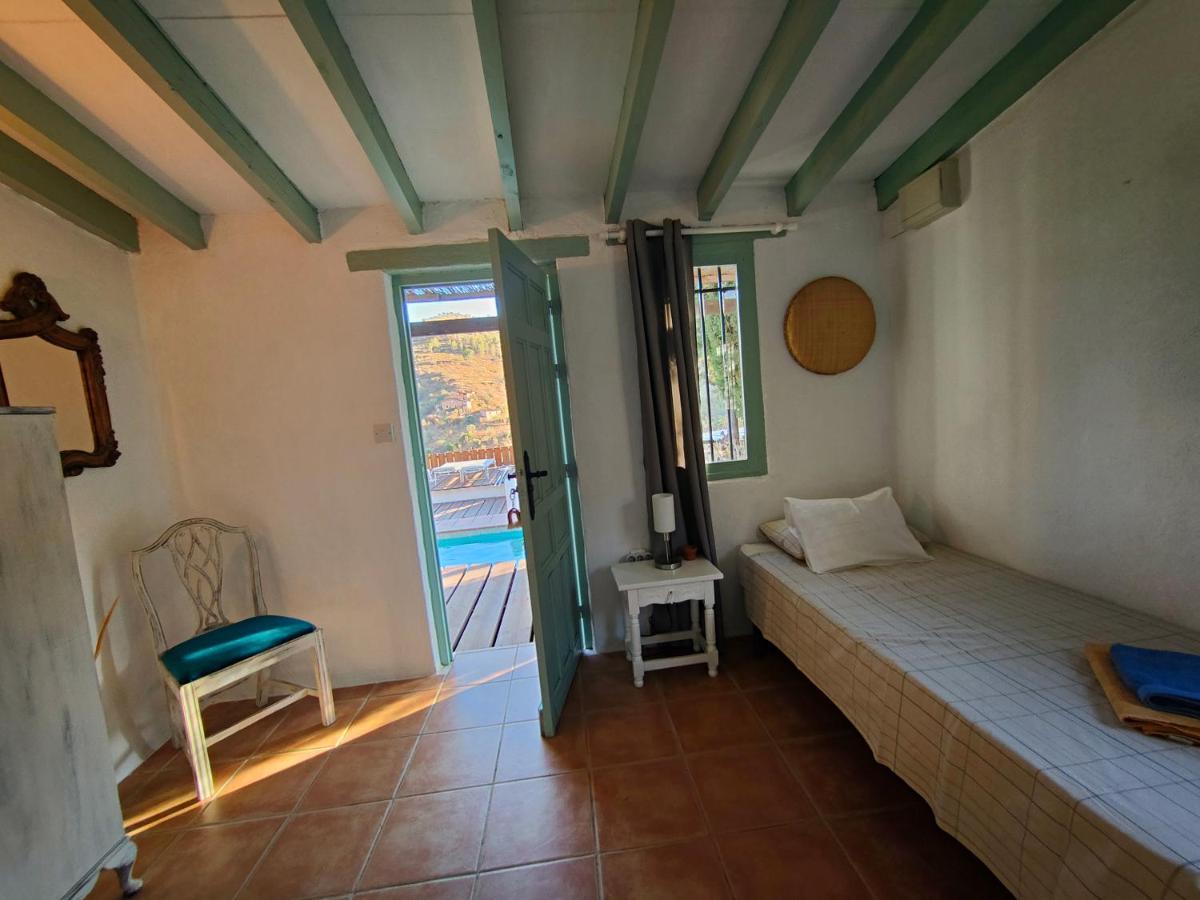 Cortijo Vacas Gordas B&B Кастел де Феро Екстериор снимка