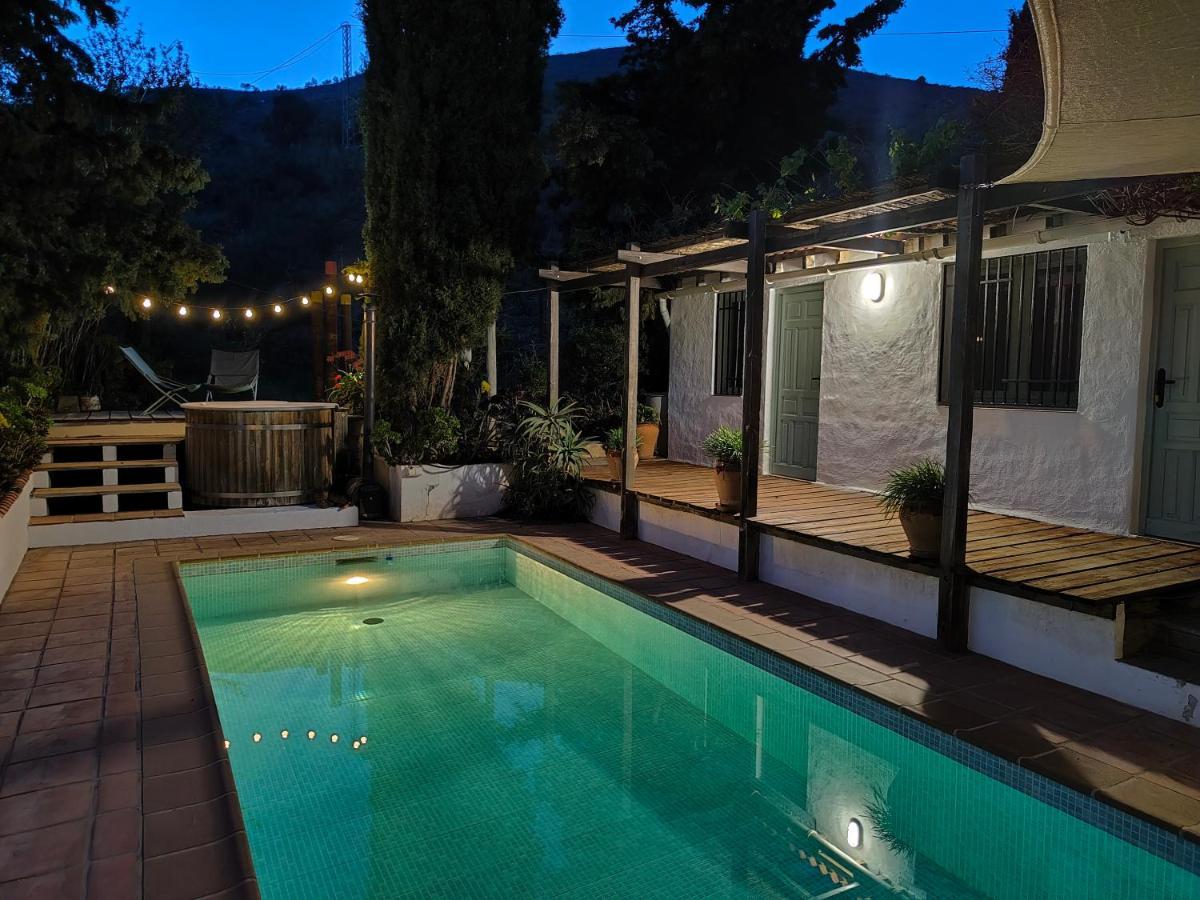 Cortijo Vacas Gordas B&B Кастел де Феро Екстериор снимка
