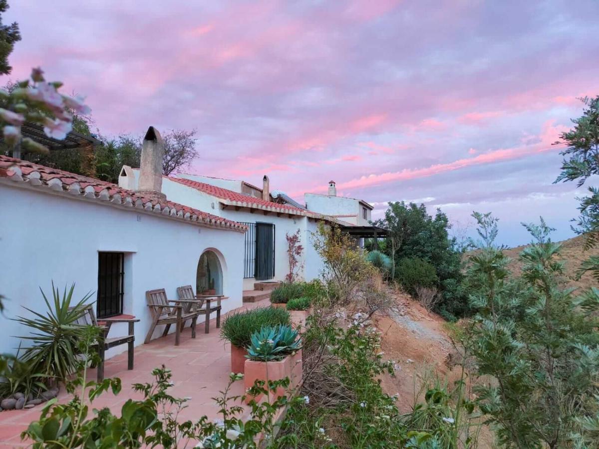 Cortijo Vacas Gordas B&B Кастел де Феро Екстериор снимка